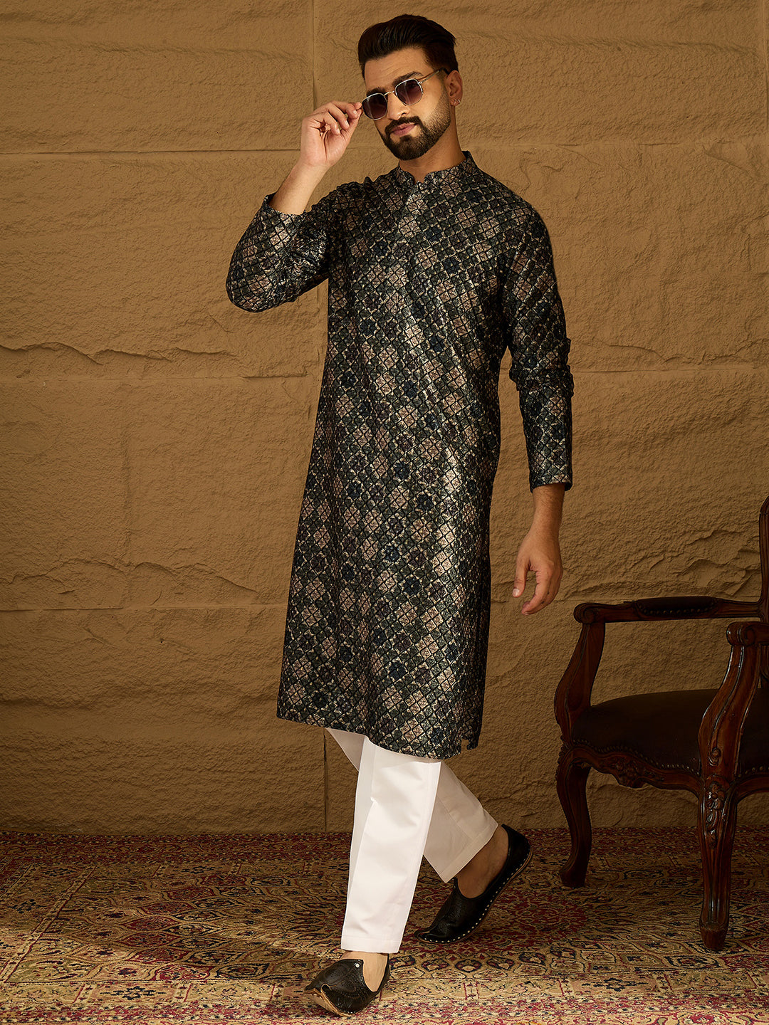 Ethnic Bay Men Black Viscose Rayon Geometric Printed Straight Kurta with Trouser-MKSET1606