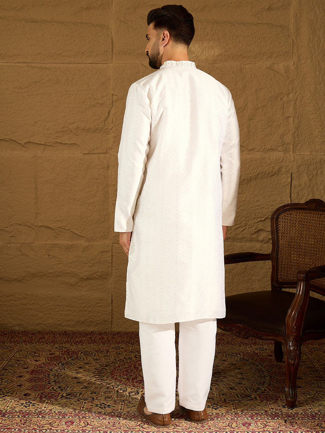 Ethnic Bay Men White Silk Blend Solid Printed Straight Kurta with Trouser-MKSET1652