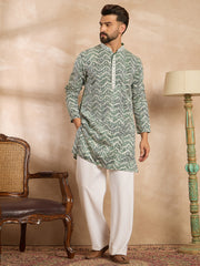 Ethnic Bay Men Green Silk Blend Solid Embroidered Straight Kurta Sets-MKSET1664