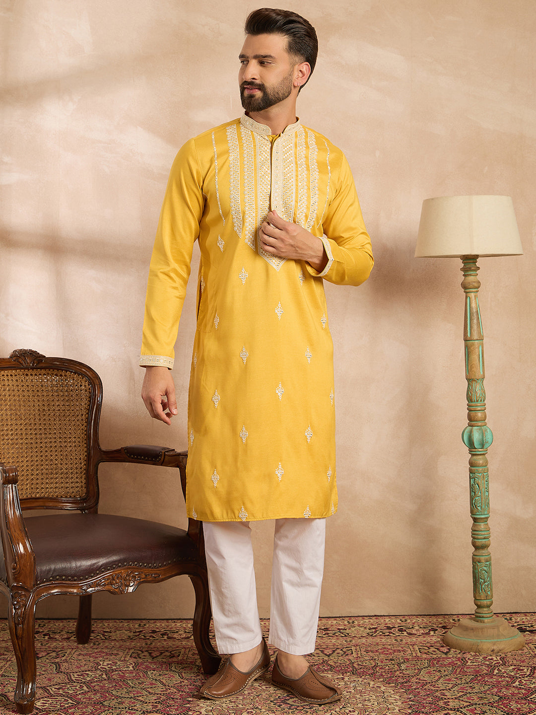 Ethnic Bay Men Yellow Silk Blend Geometric Embroidered Straight Kurta Sets