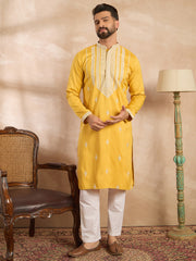 Ethnic Bay Men Yellow Silk Blend Geometric Embroidered Straight Kurta Sets-MKSET1685