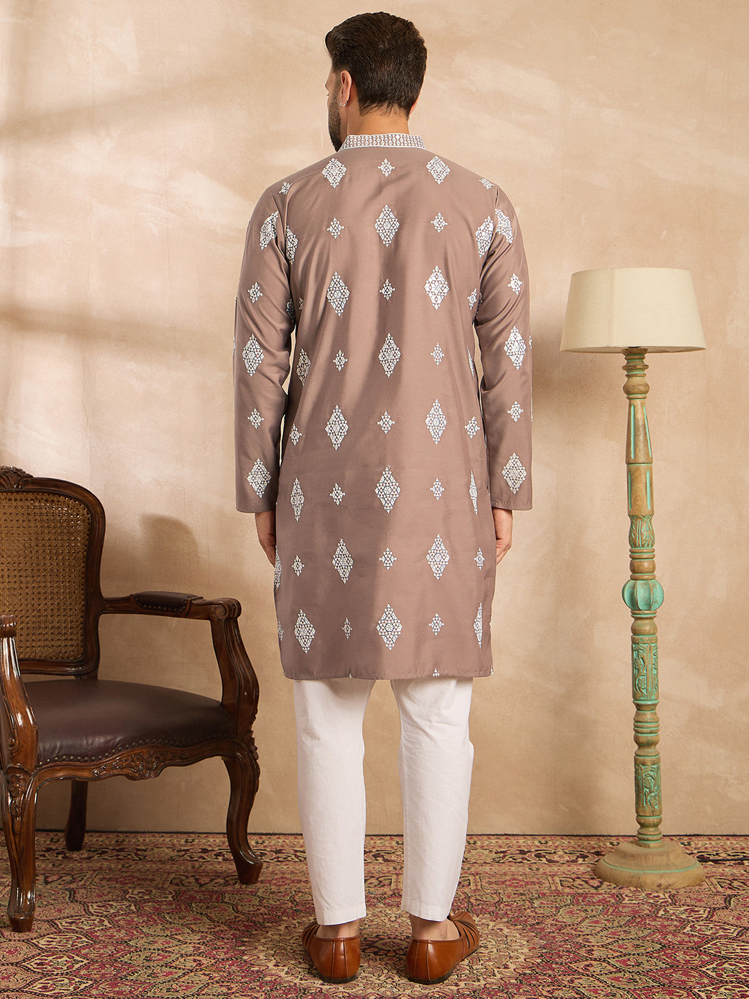 Ethnic Bay Men Beige Silk Blend Solid Embroidered Straight Kurta Sets