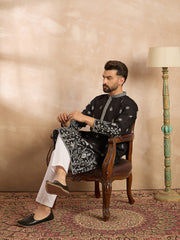 Ethnic Bay Men Black Silk Blend Solid Embroidered Straight Kurta Sets-MKSET1782