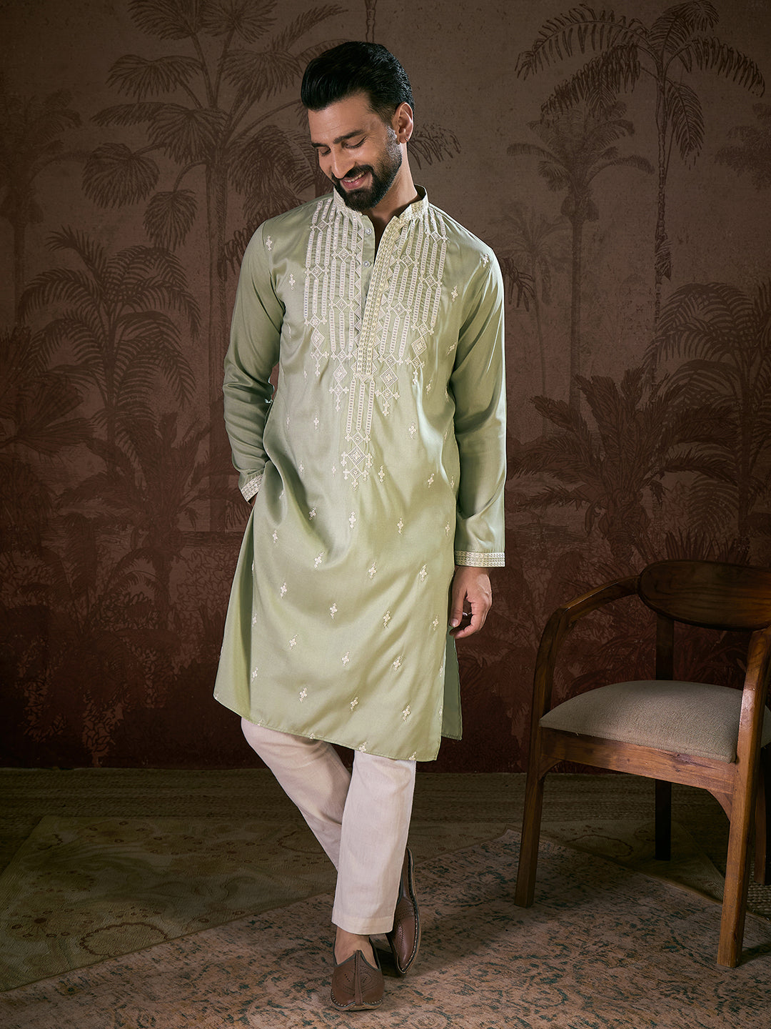 Ethnic Bay Men Green Silk Blend Solid Embroidered Straight Kurta With Trouser