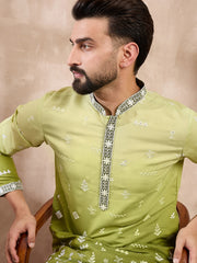 Ethnic Bay Men Green Silk Blend Ethnic Motifs Embroidered Straight Kurta With Trouser-MKSET1800