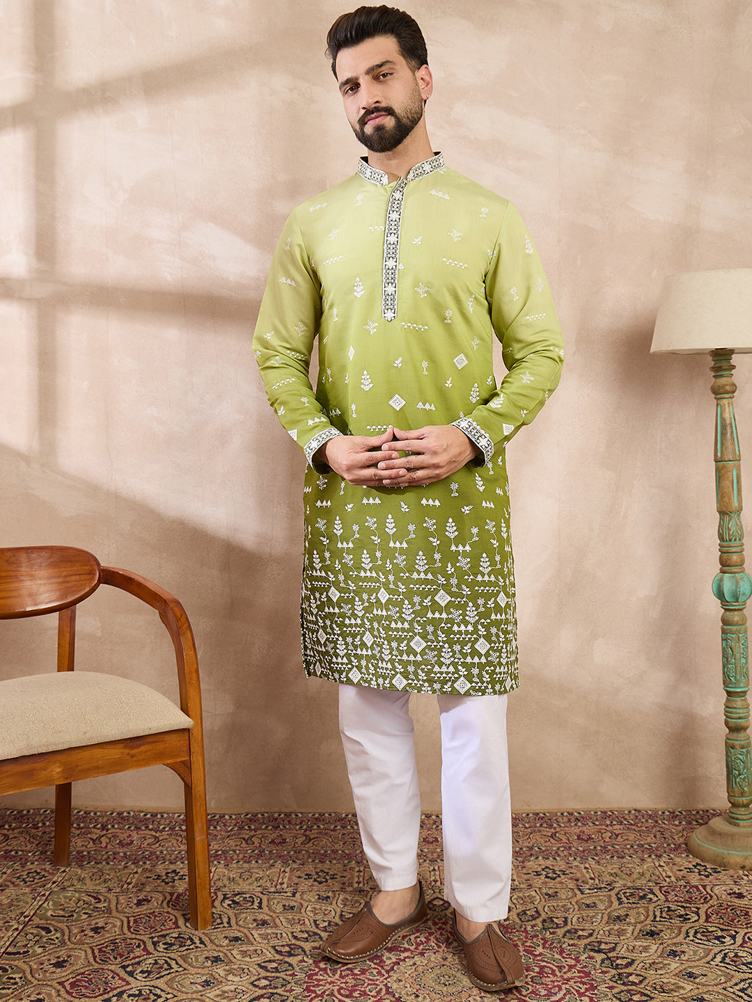 Ethnic Bay Men Green Silk Blend Ethnic Motifs Embroidered Straight Kurta With Trouser