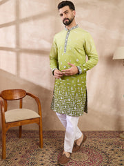Ethnic Bay Men Green Silk Blend Ethnic Motifs Embroidered Straight Kurta With Trouser-MKSET1800