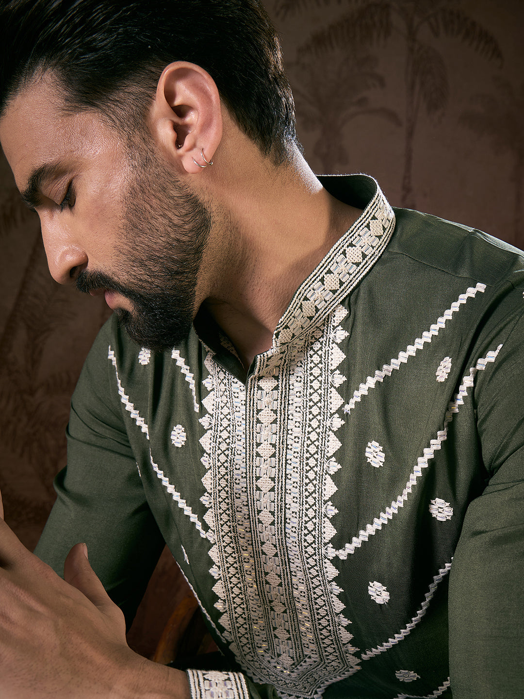 Ethnic Bay Men Green Silk Blend Solid Embroidered Straight Kurta With Trouser-MKSET1882