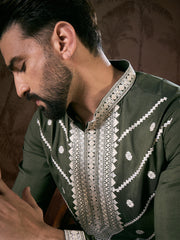 Ethnic Bay Men Green Silk Blend Solid Embroidered Straight Kurta With Trouser-MKSET1882