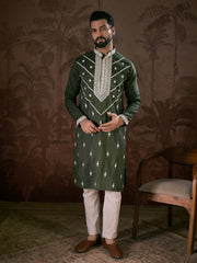 Ethnic Bay Men Green Silk Blend Solid Embroidered Straight Kurta With Trouser-MKSET1882