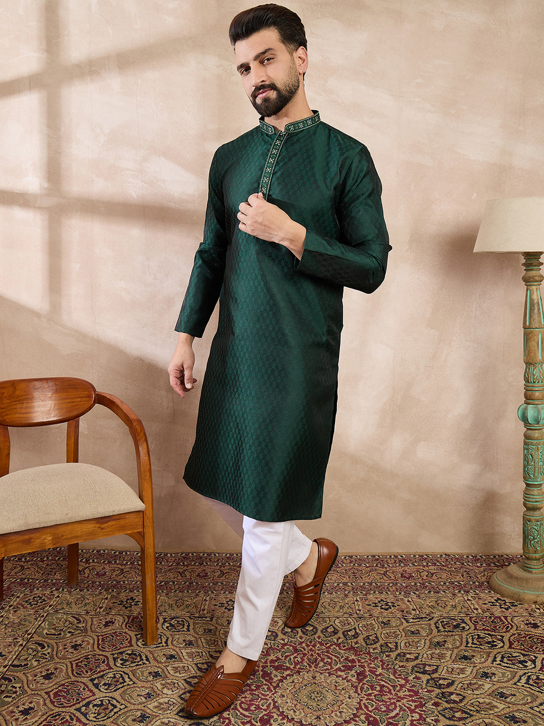 Ethnic Bay Men Green Silk Blend Solid Woven Design Straight Kurta With Trouser