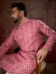 Ethnic Bay Men Pink Silk Blend Ethnic Motifs Printed Straight Kurta With Trouser-MKSET1938