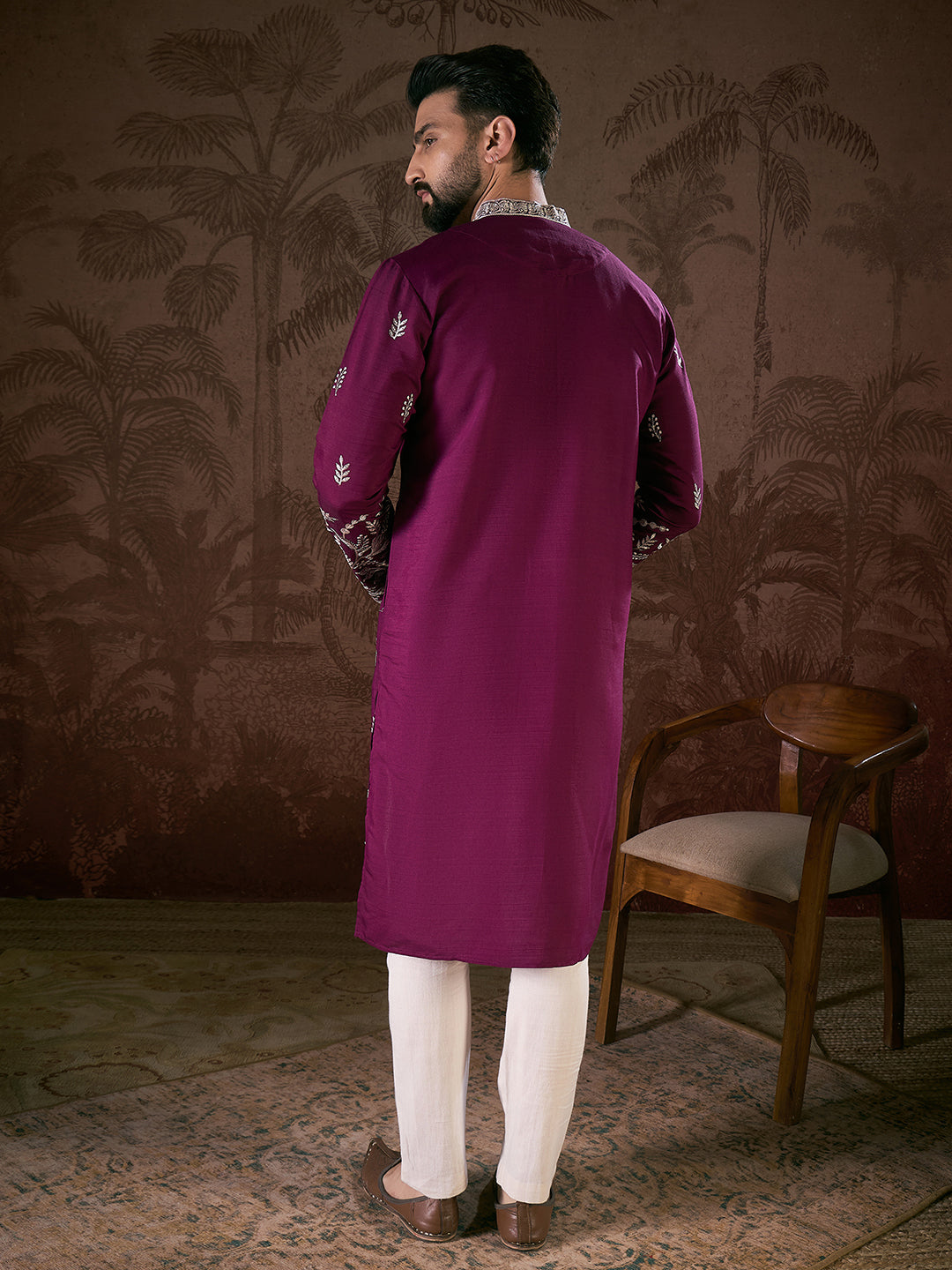 Ethnic Bay Men Purple Silk Blend Solid Embroidered Straight Kurta With Trouser