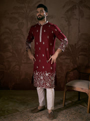 Ethnic Bay Men Maroon Silk Blend Solid Embroidered Straight Kurta With Trouser-MKSET1945