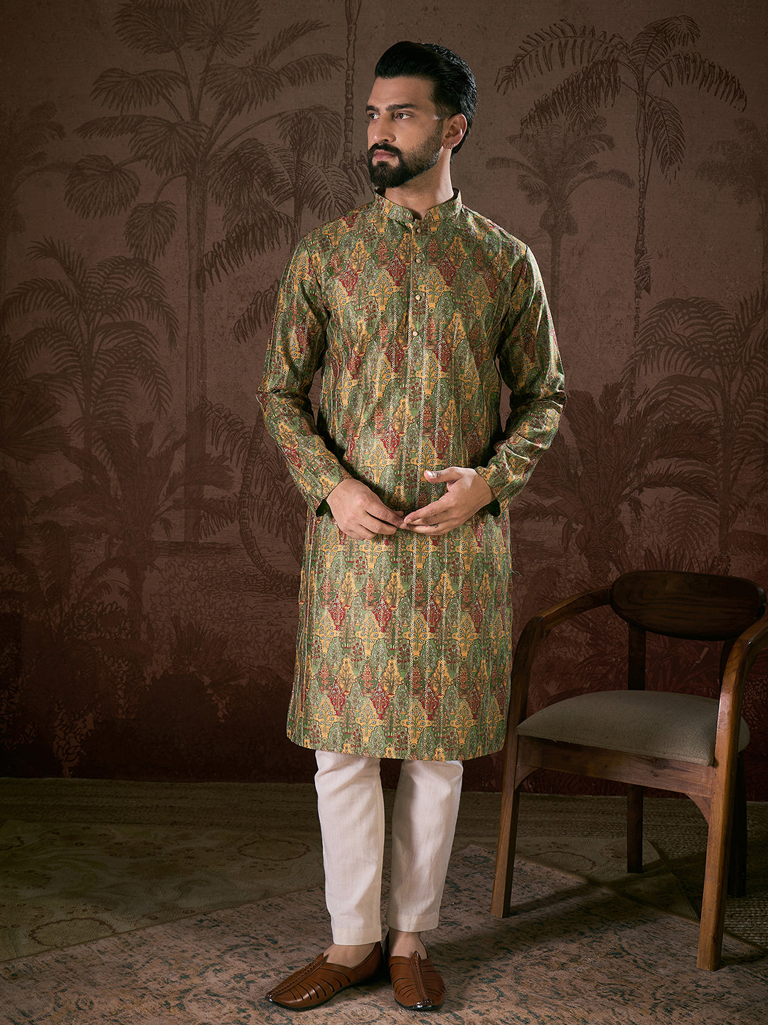 Ethnic Bay Men Green Silk Blend Floral Printed Straight Kurta With Trouser