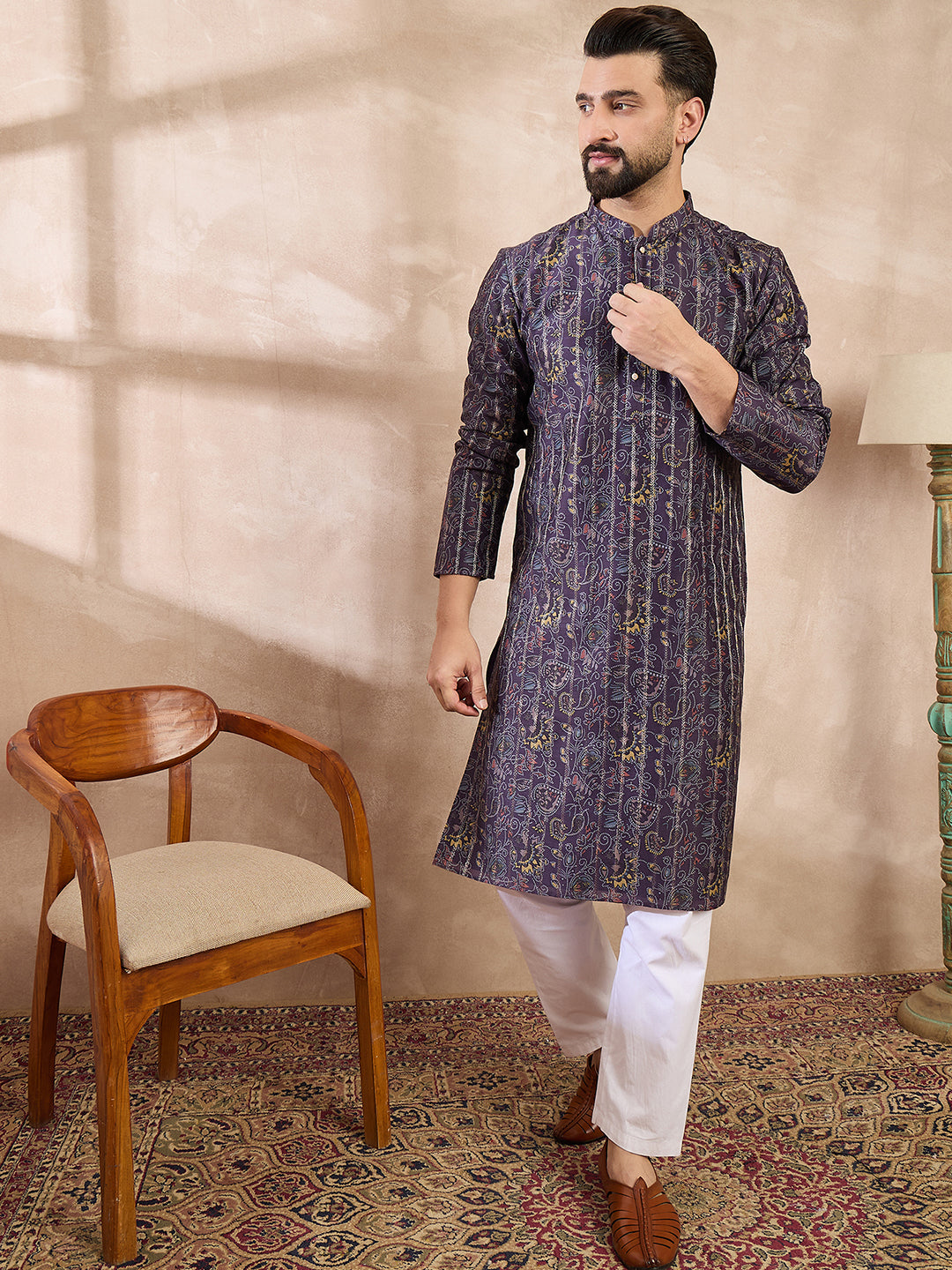 Ethnic Bay Men Violet Silk Blend Ethnic Motifs Printed Straight Kurta With Trouser