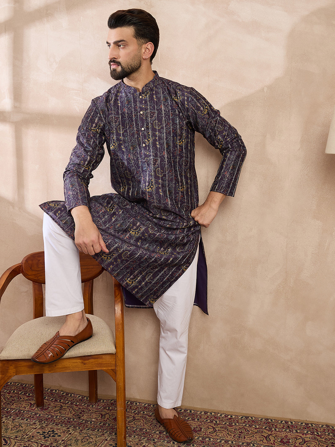 Ethnic Bay Men Violet Silk Blend Ethnic Motifs Printed Straight Kurta With Trouser