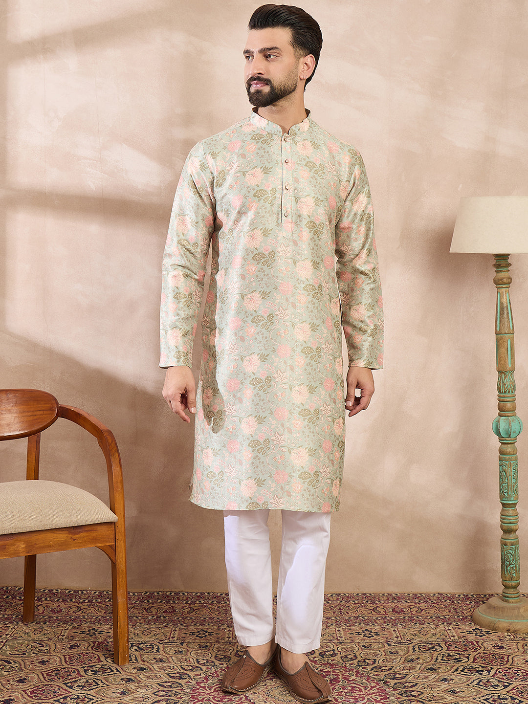 Ethnic Bay Men Green Silk Blend Floral Printed Straight Kurta With Trouser