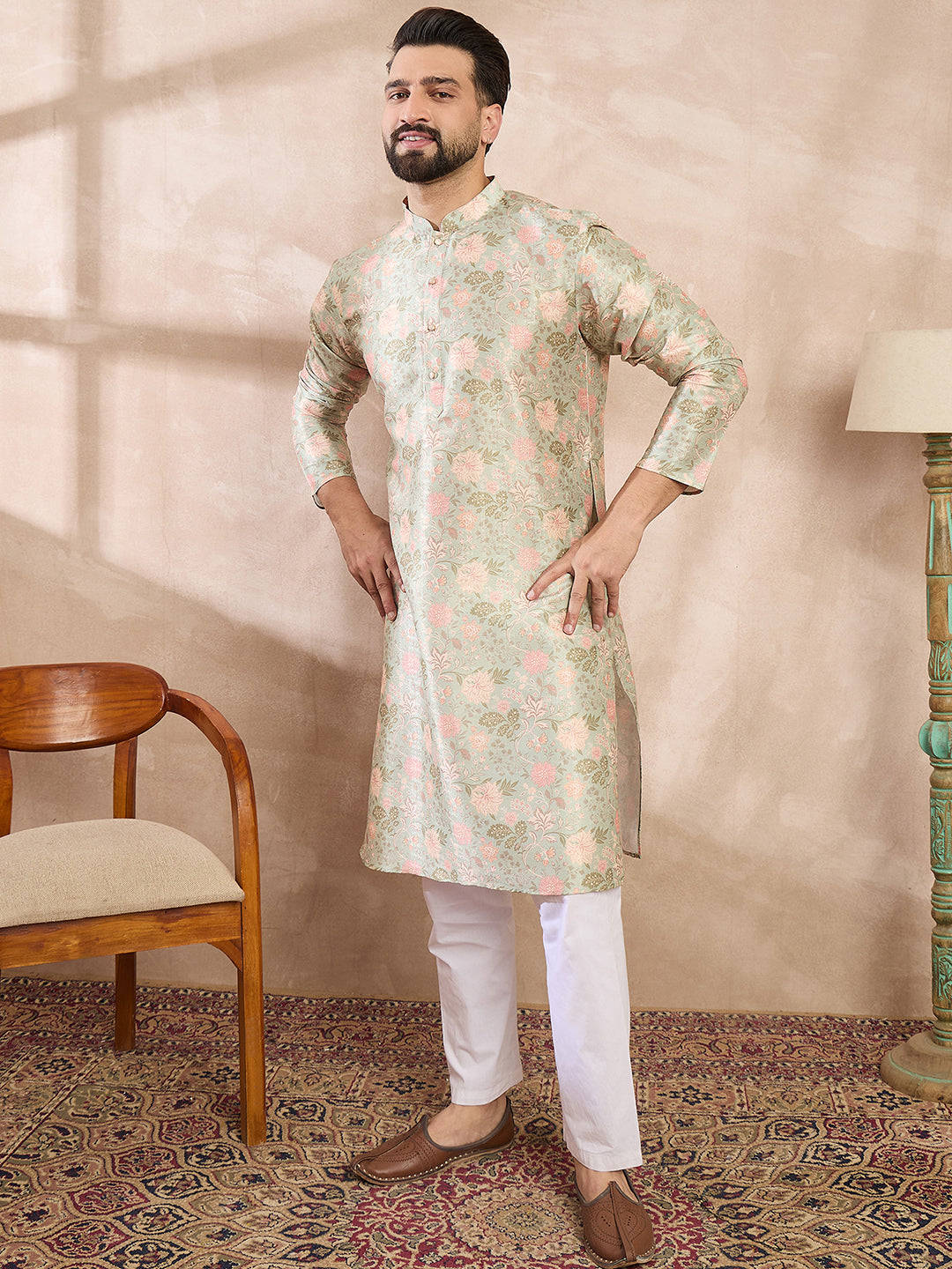 Ethnic Bay Men Green Silk Blend Floral Printed Straight Kurta With Trouser
