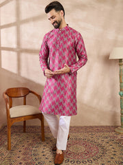 Ethnic Bay Men Pink Silk Blend Abstract Printed Straight Kurta With Trouser-MKSET1994