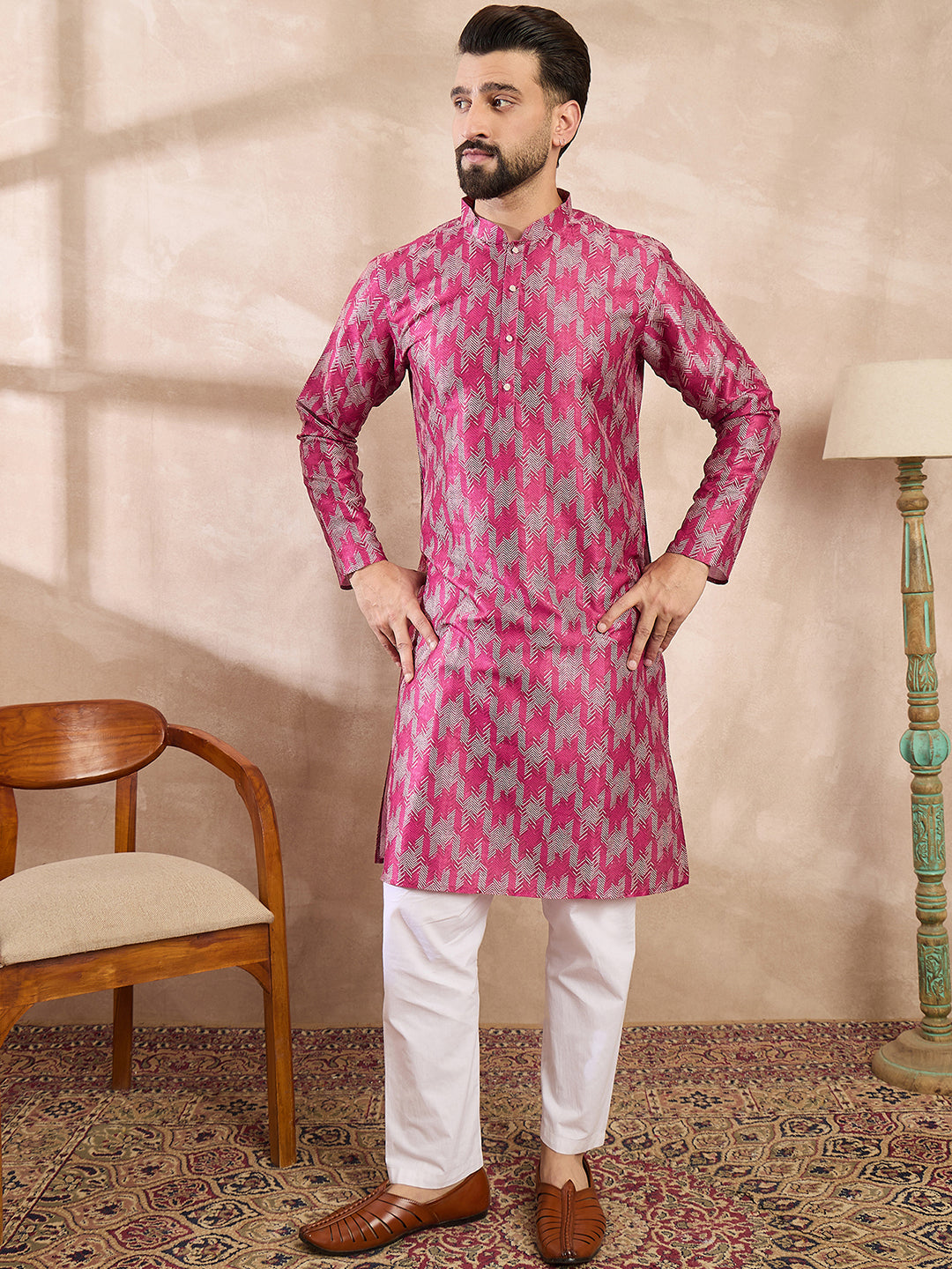 Ethnic Bay Men Pink Silk Blend Abstract Printed Straight Kurta With Trouser