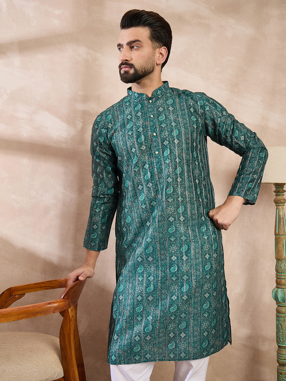 Ethnic Bay Men Green Silk Blend Ethnic Motifs Printed Straight Kurta With Trouser
