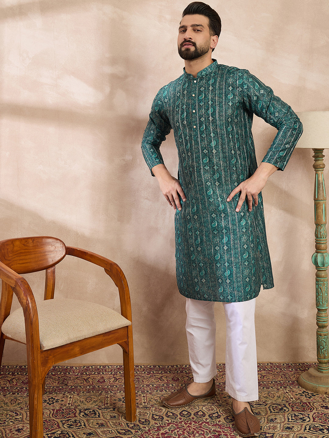 Ethnic Bay Men Green Silk Blend Ethnic Motifs Printed Straight Kurta With Trouser
