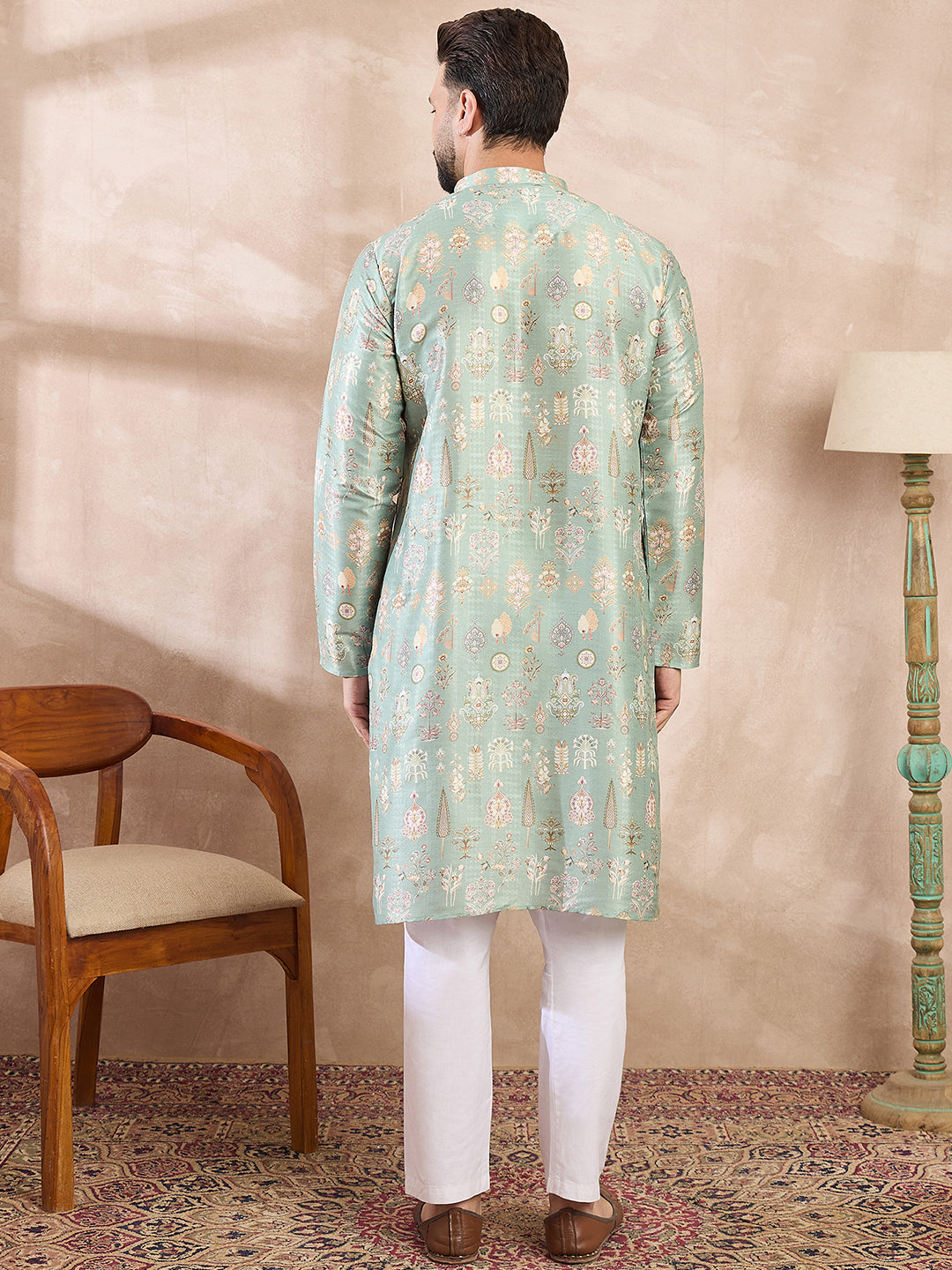 Ethnic Bay Men Green Silk Blend Floral Printed Straight Kurta With Trouser