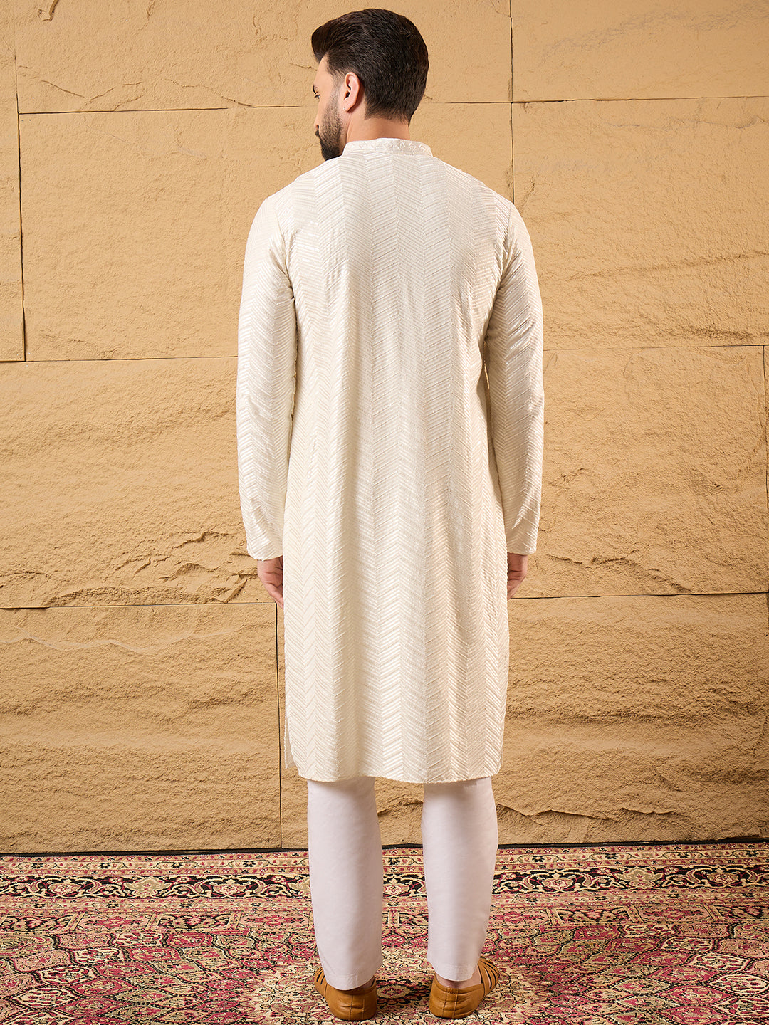 Ethnic Bay Men Off White Viscose Rayon Chevron Embroidered Straight Kurta-MKU1102