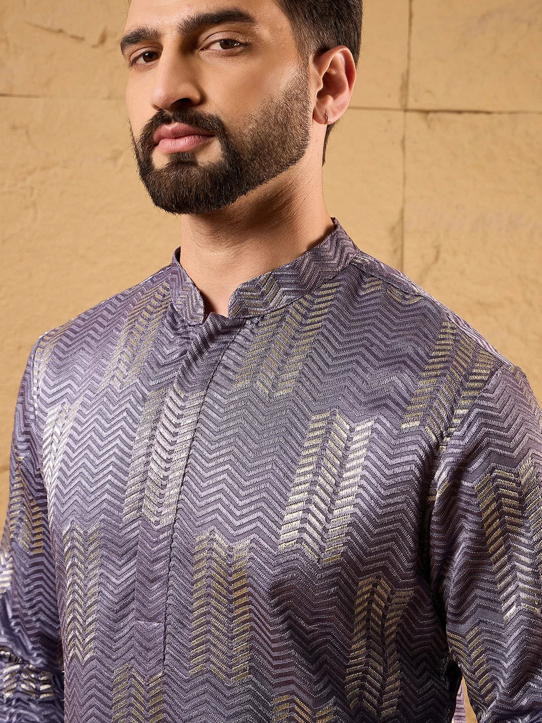 Ethnic Bay Men Purple Silk Blend Solid Embroidered Straight Kurta-MKU1137
