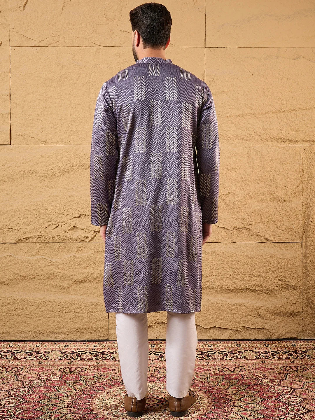 Ethnic Bay Men Purple Silk Blend Solid Embroidered Straight Kurta-MKU1137