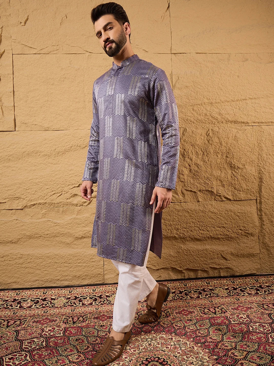 Ethnic Bay Men Purple Silk Blend Solid Embroidered Straight Kurta-MKU1137