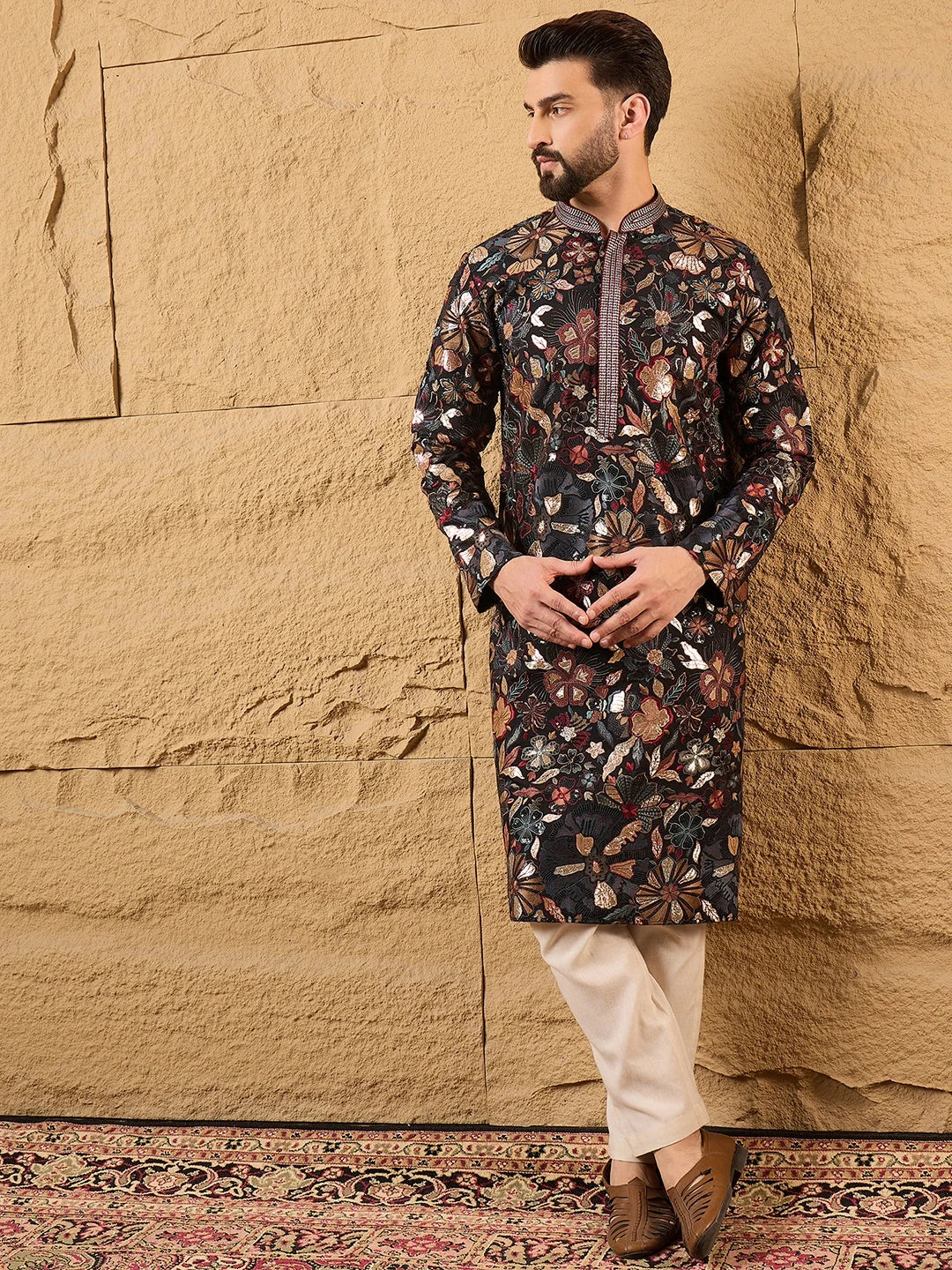 Ethnic Bay Men Black Silk Blend Solid Embroidered Straight Kurta-MKU1153