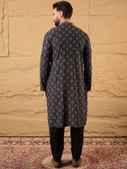 Ethnic Bay Men Black Viscose Rayon Ethnic Motifs Embroidered Straight Kurta-MKU1165