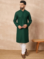 Ethnic Bay Men Green Viscose Rayon Solid Embroidered Straight Kurta-MKU1215