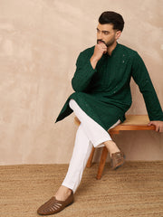 Ethnic Bay Men Green Viscose Rayon Solid Embroidered Straight Kurta-MKU1215