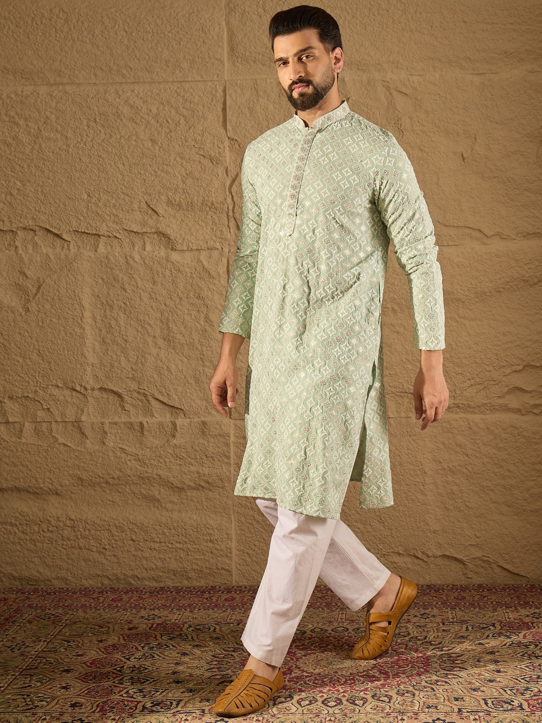 Ethnic Bay Men Green Viscose Rayon Solid Embroidered Straight Kurta-MKU1238