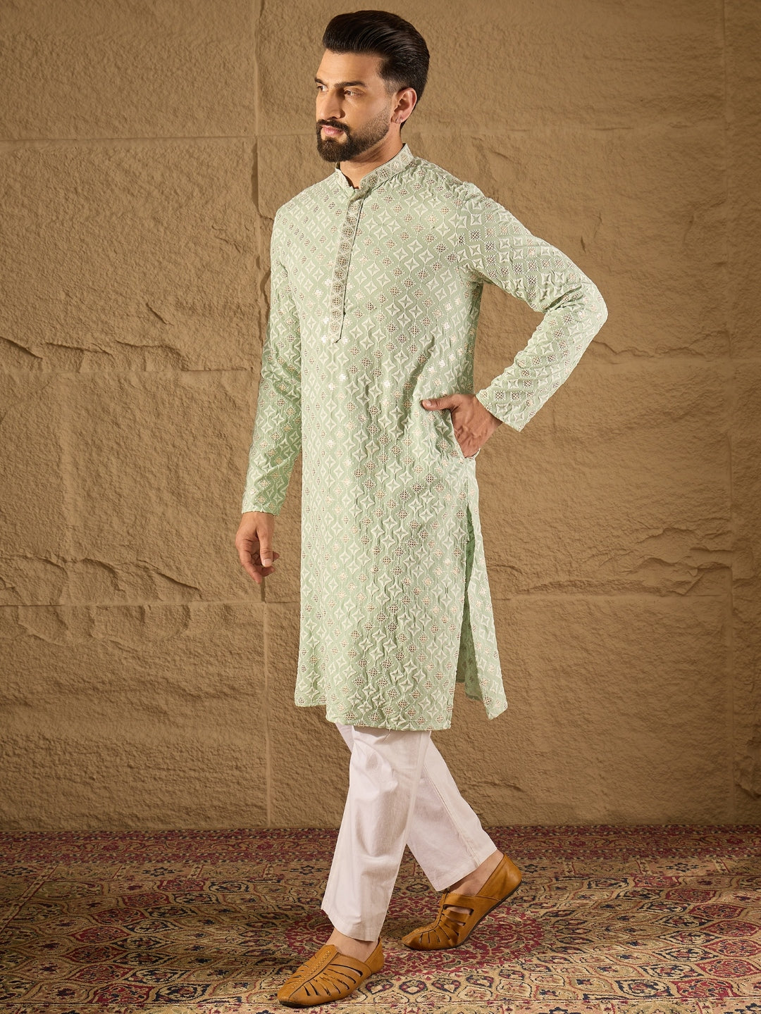 Ethnic Bay Men Green Viscose Rayon Solid Embroidered Straight Kurta-MKU1238