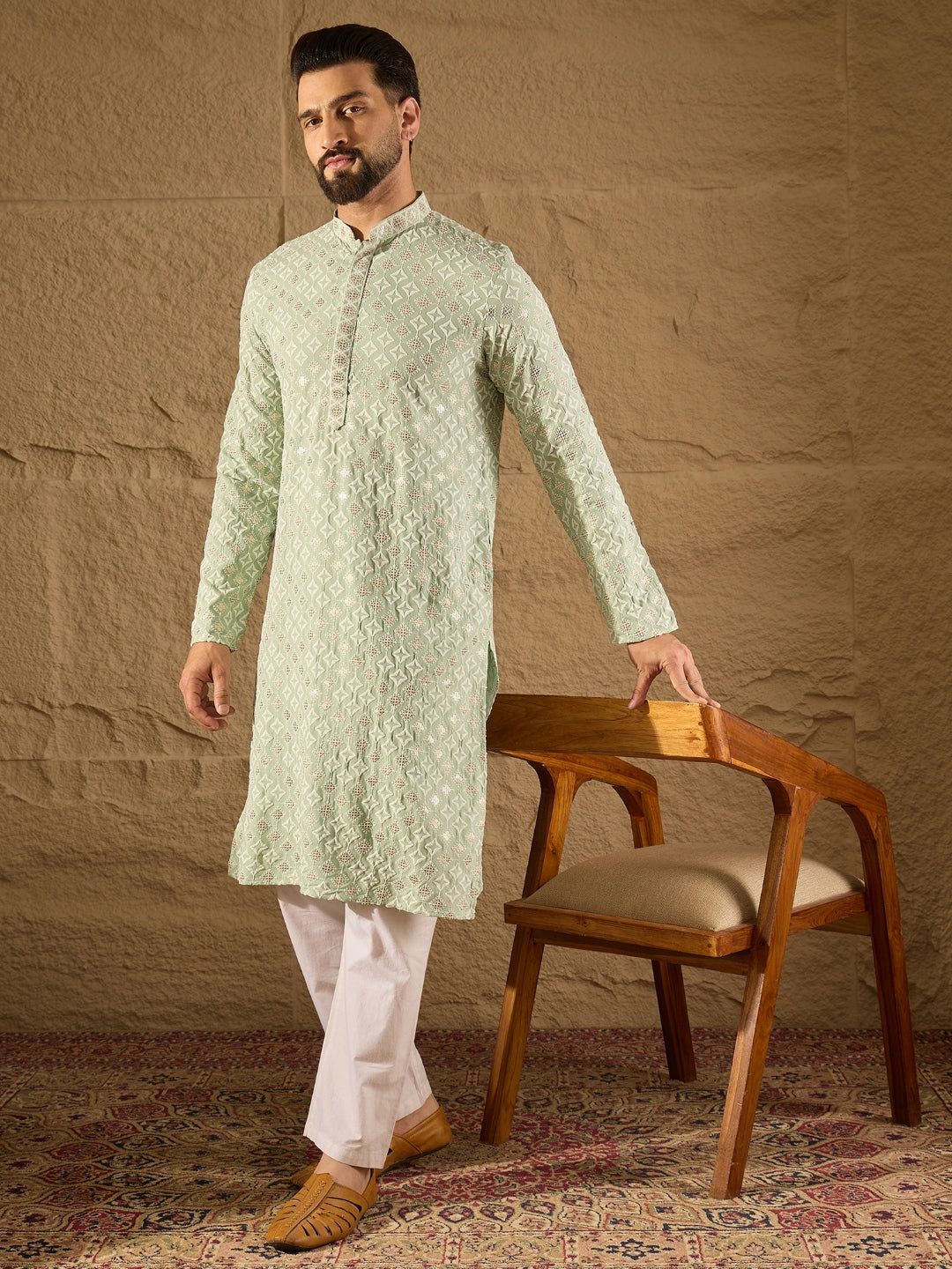 Ethnic Bay Men Green Viscose Rayon Solid Embroidered Straight Kurta-MKU1238