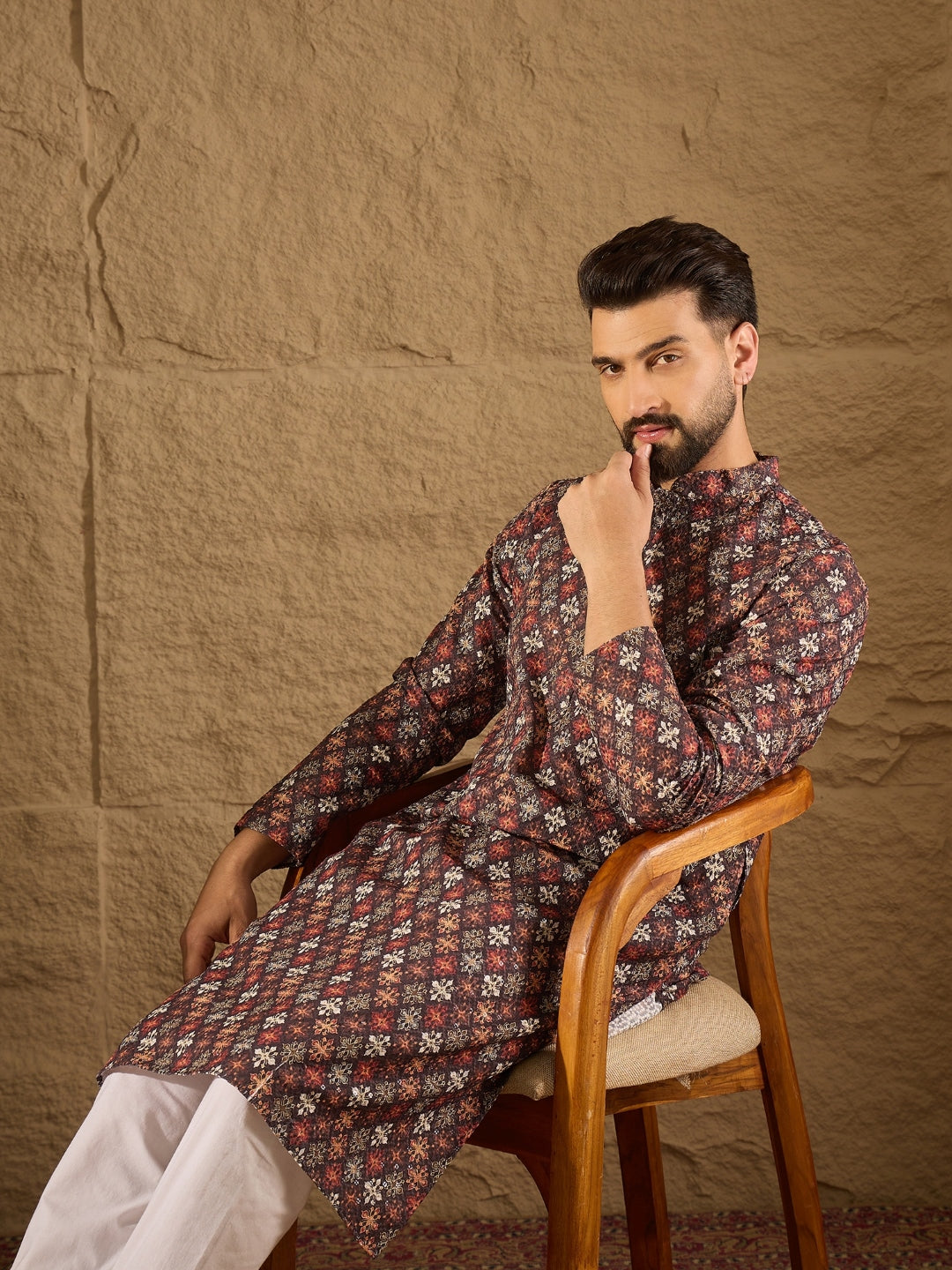 Ethnic Bay Men Brown Viscose Rayon Ethnic Motifs Embroidered Straight Kurta-MKU1248