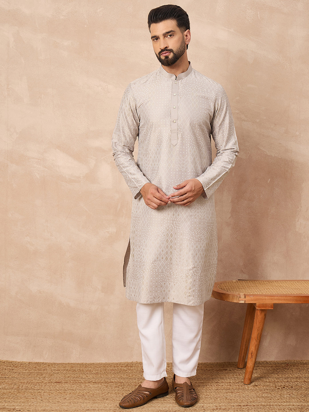 Ethnic Bay Men Grey Silk Geometric Printed Straight Kurta-MKU1272