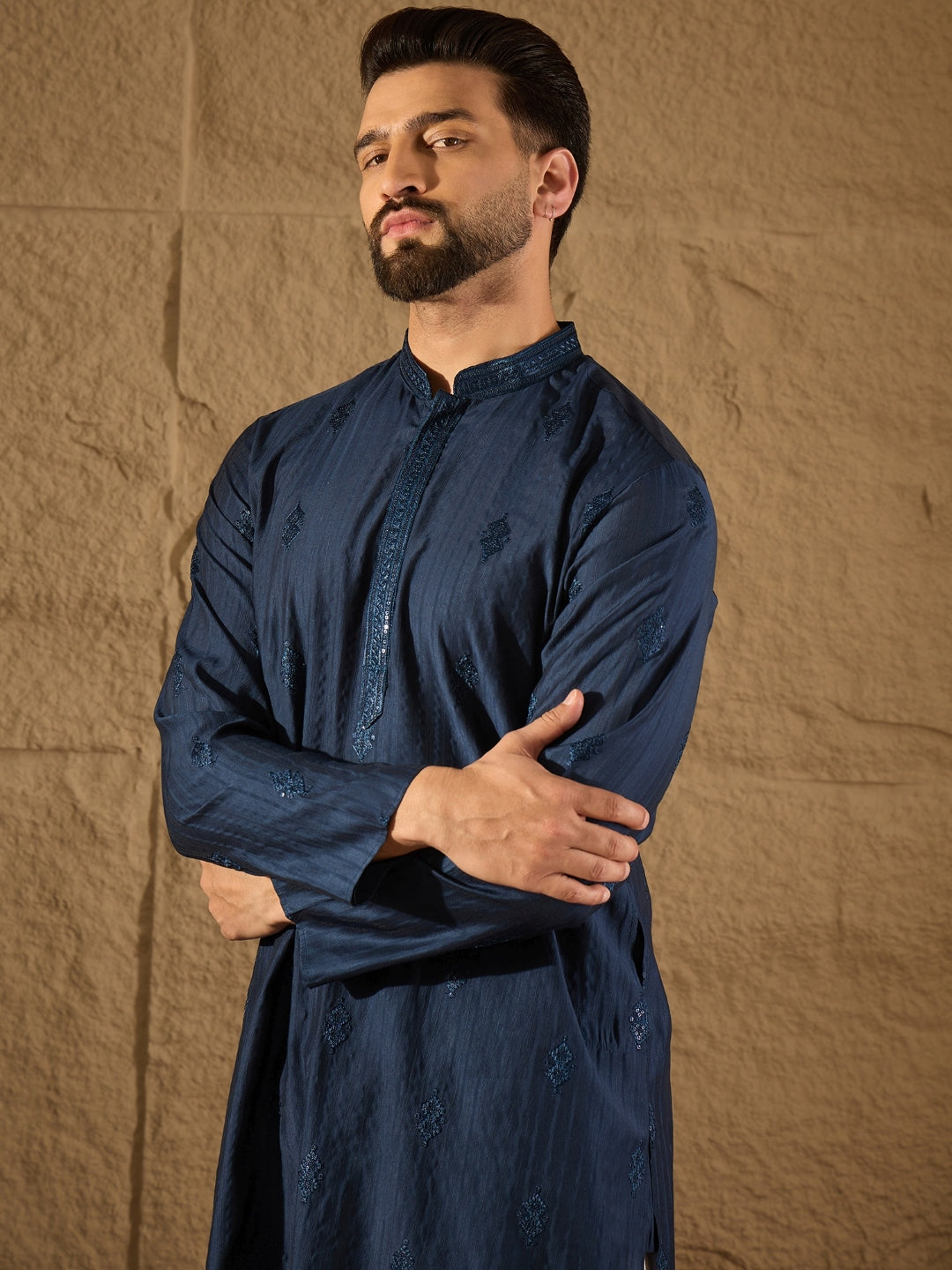 Ethnic Bay Men Blue Viscose Rayon Solid Embroidered Straight Kurta-MKU1293