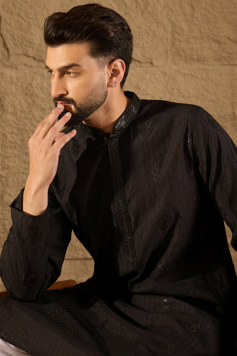 Black Viscose Rayon Solid Embroidered Straight Kurta HOPMKU1294 | Desi