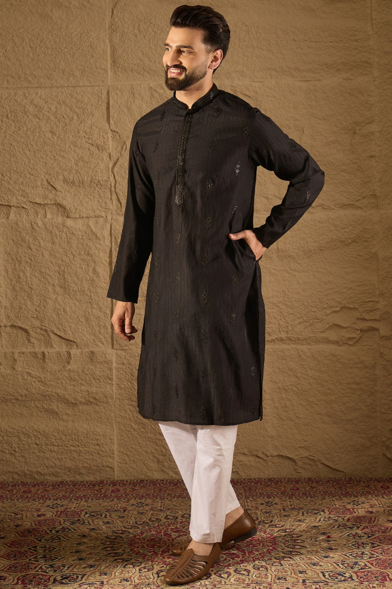 Black Viscose Rayon Solid Embroidered Straight Kurta HOPMKU1294 | Desi