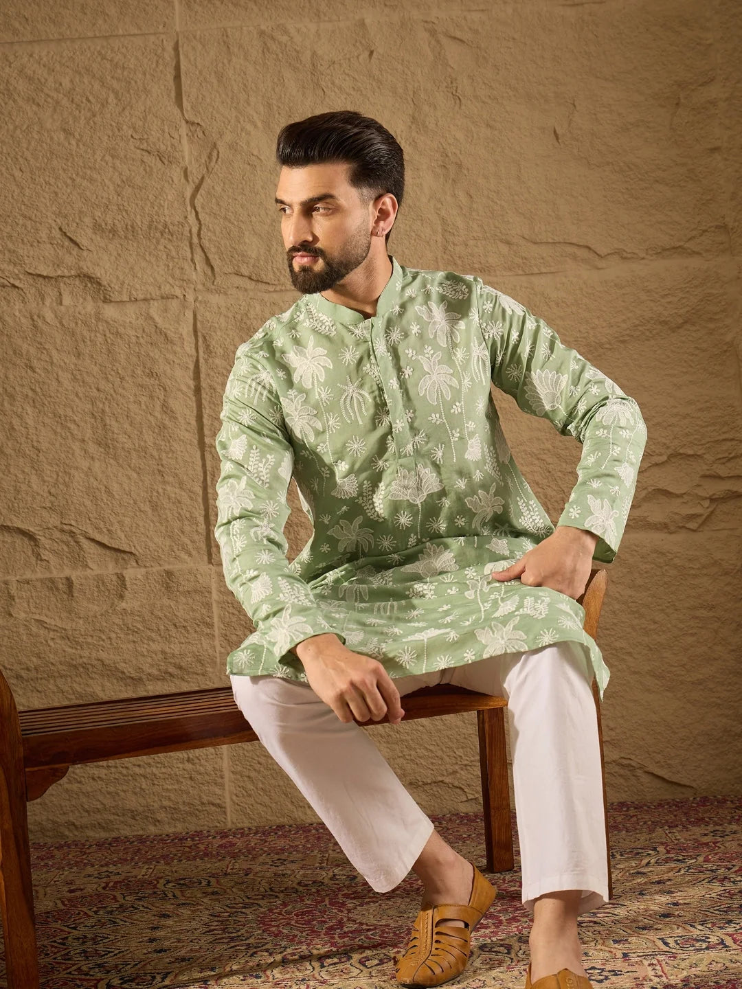 Ethnic Bay Men Green Chanderi Silk Embroidered Straight Kurta-MKU1316