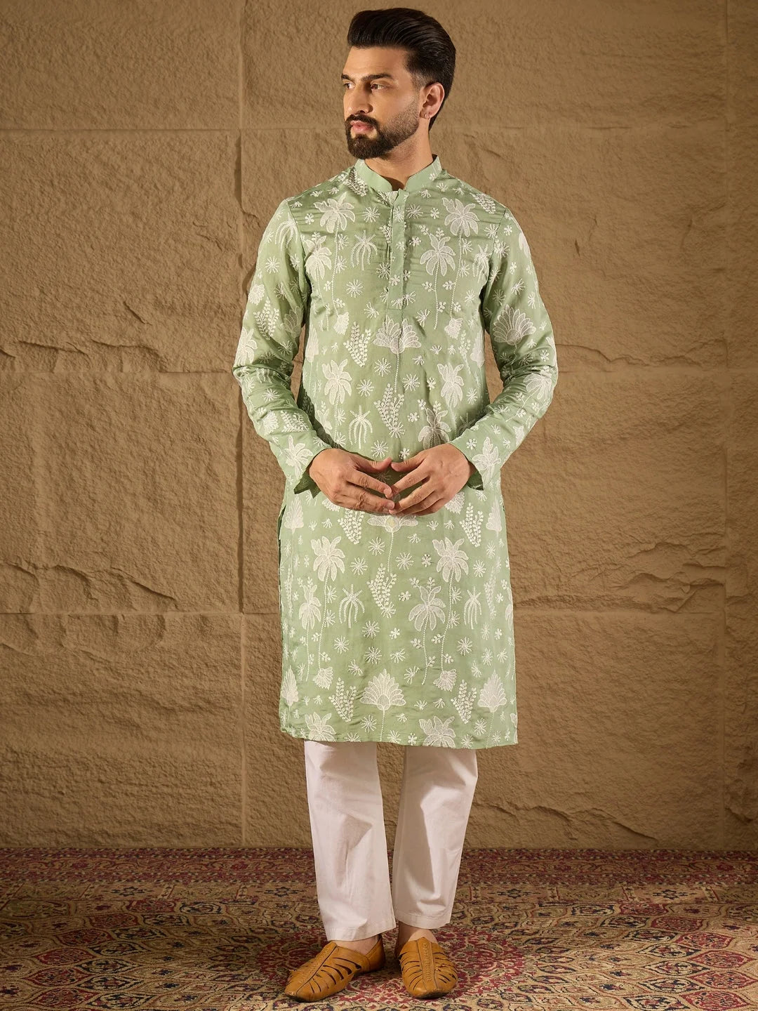 Ethnic Bay Men Green Chanderi Silk Embroidered Straight Kurta-MKU1316