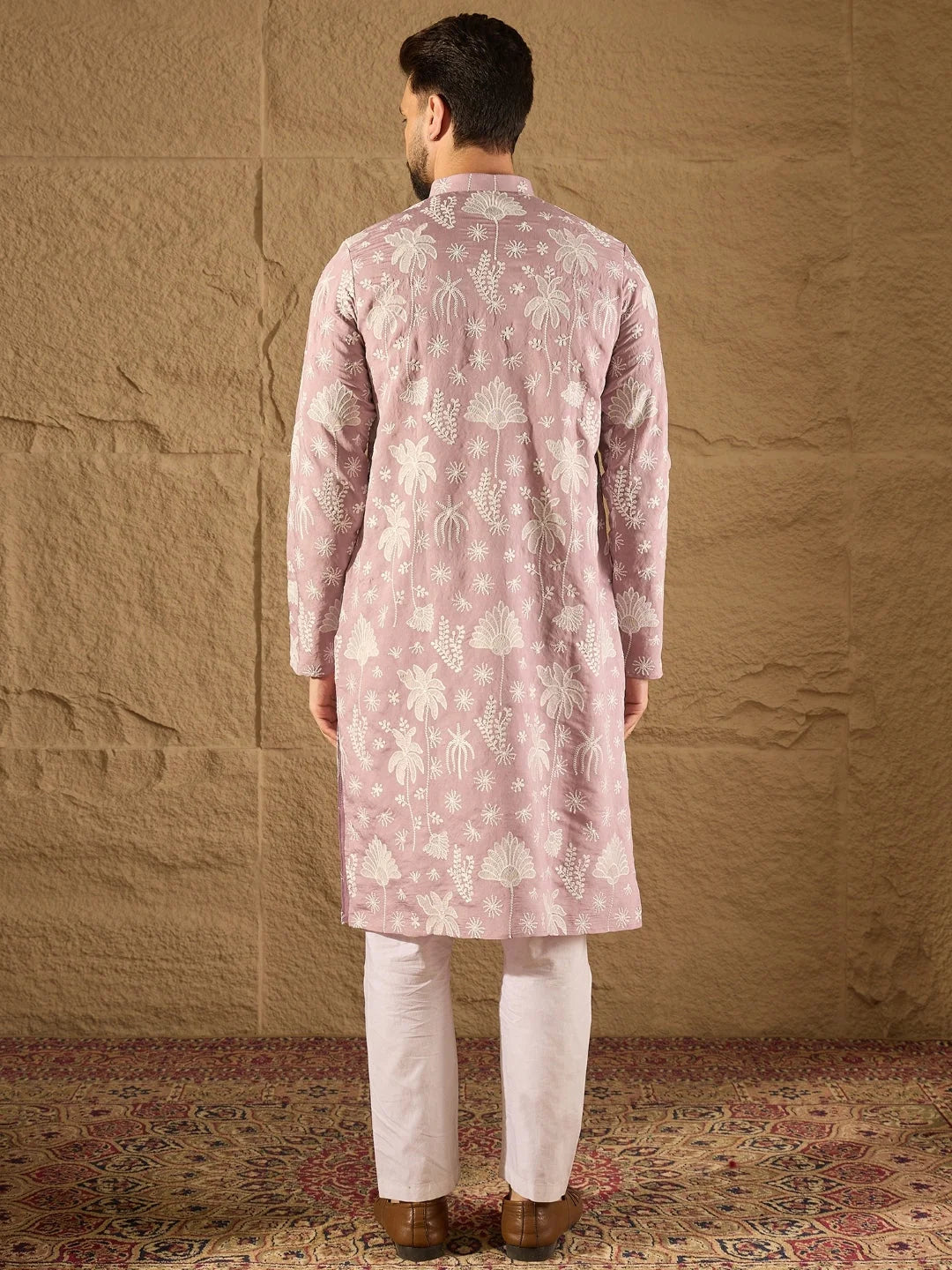 Ethnic Bay Men Lavender Chanderi Silk Embroidered Straight Kurta-MKU1318