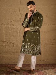 Ethnic Bay Men Olive Vertican Solid Embroidered Straight Kurta-MKU1319