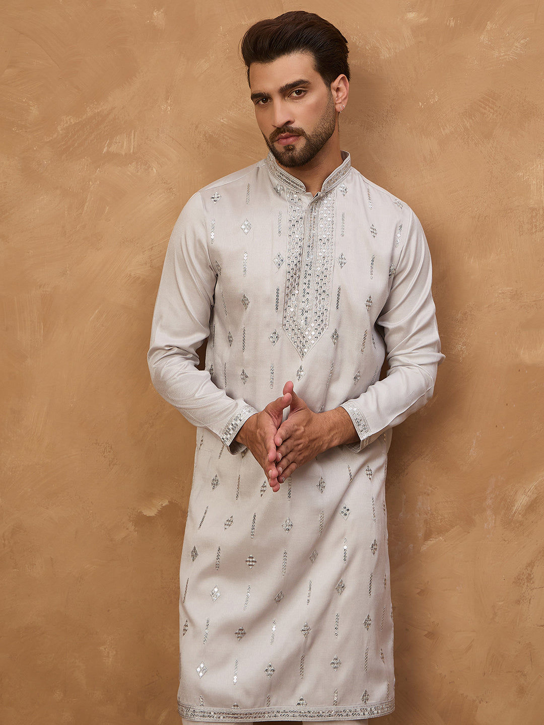 Ethnic Bay Men Grey Silk Blend Solid Embroidered Straight Kurta-MKU1438