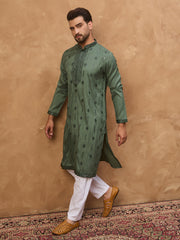 Ethnic Bay Men Green Silk Blend Solid Embroidered Straight Kurta-MKU1439